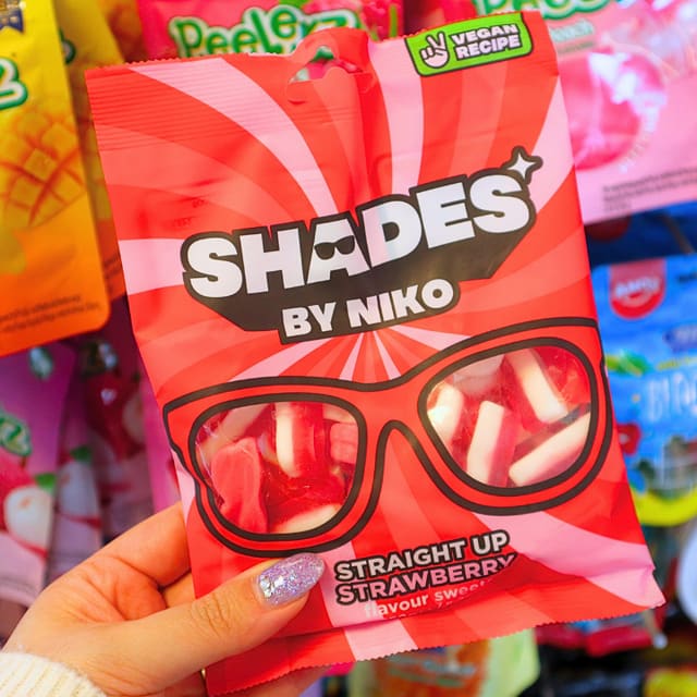 Shades By Niko Straight up Strawberry 150g