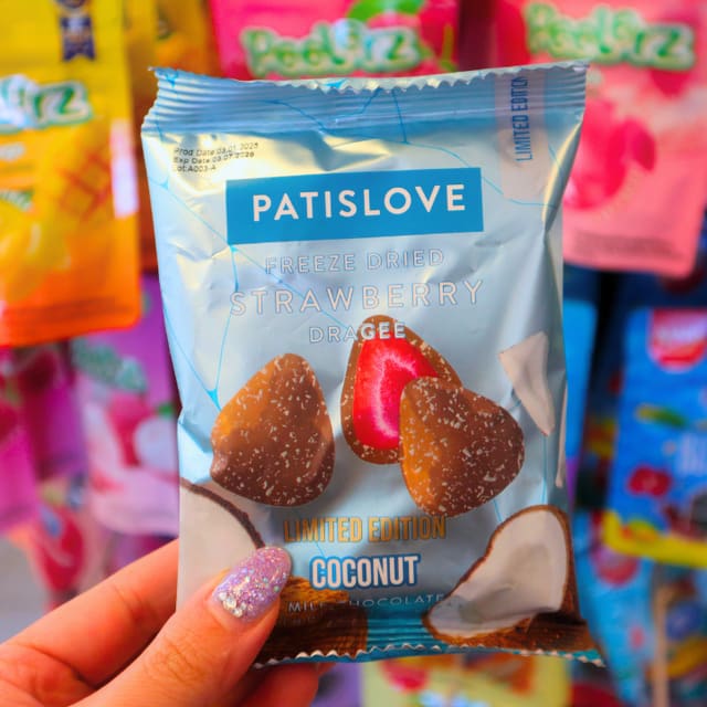 LIMITED!!! Freeze Dried Strawberry & Coconut 50g (PATISWISS)
