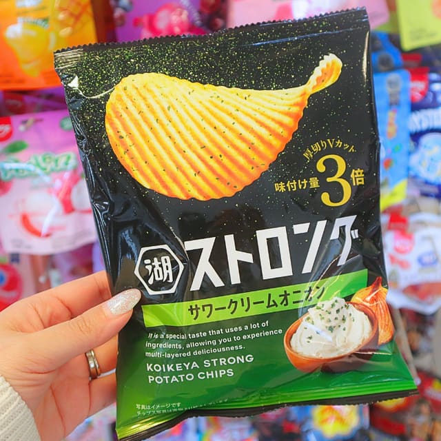 Strong Rich Potato Chips Sour Cream & Onion 53g (KOIKEYA)