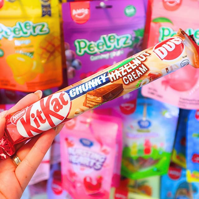 KitKat Chunky Duo Hazelnut Cream Sjokoladebar 68g