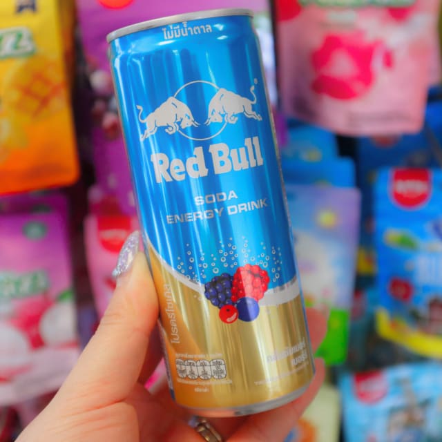 ZERO SUGAR Red Bull Energy Sparkling Mixed Berry 250ml
