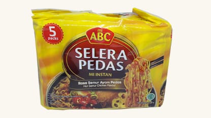 ABC Nudler Hot Semur Chicken 300g 5pk