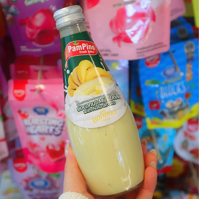 Coconut Milk Drink w/ Banana Flavor 290ml (Pampino)