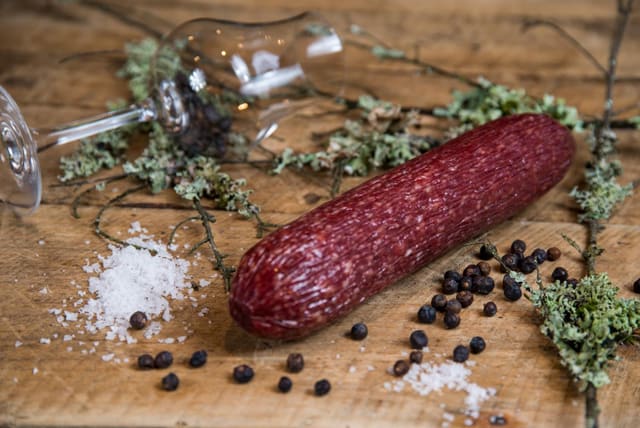 Festpølse m/akevitt Svindland 280g